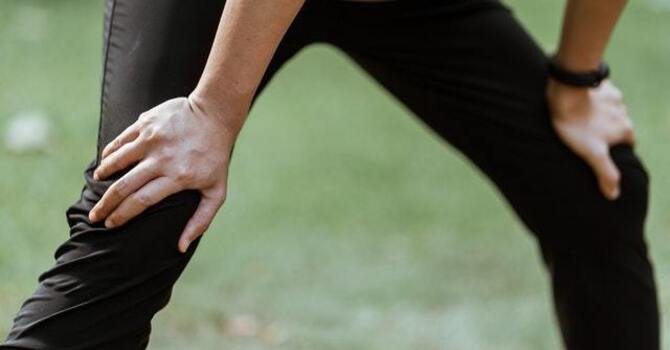 Fix Your Knee Pain - Bloomingdale IL Chiropractor image