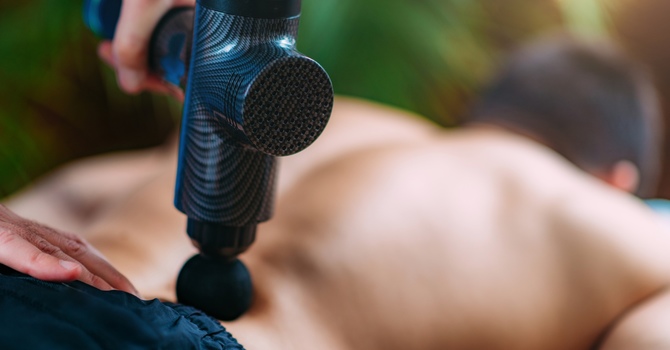 Shockwave Therapy in Bloomingdale, Roselle & Medinah, IL: Move Pain-Free Again